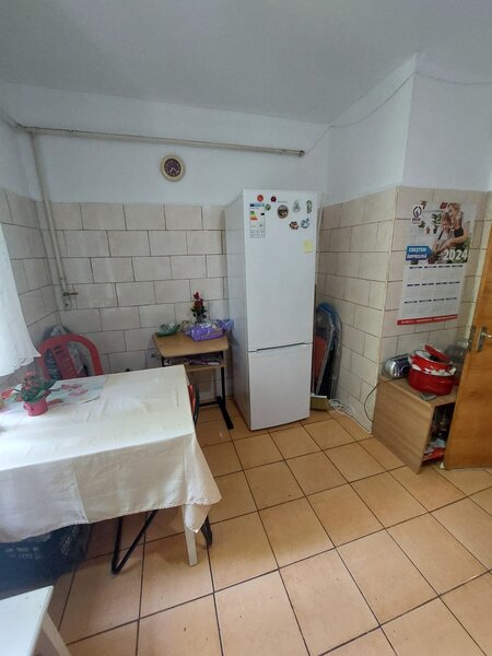 Parc Sebastian, Str. Dumbrava Noua, langa parc ap. 3 camere de vanzare